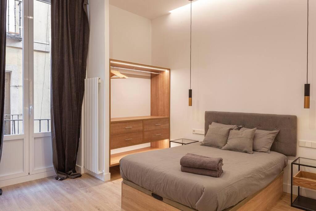 Centro III Calle Carrera De San Jeronimo 3Br 3Bh 马德里 外观 照片